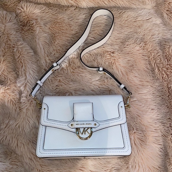 MICHAEL Michael Kors Handbags - Michael Kors light cream Jessie bag